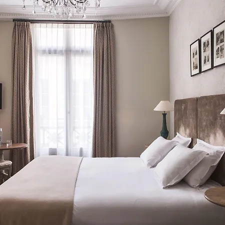 Hotel New Roblin Parigi